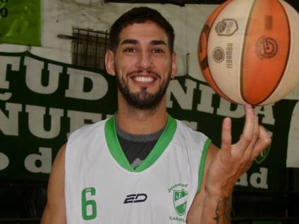 Juventud Unida se recuperó luego del tropezón en el clásico